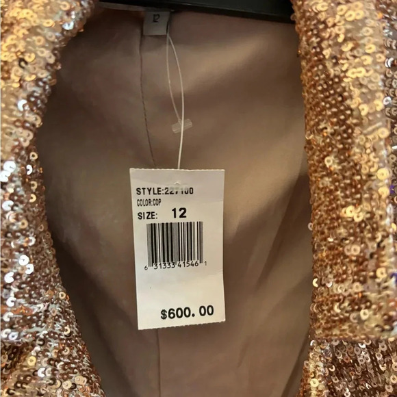 Teri Jon by Rickie Freeman
Sequin Wrap Top - Picture 7 of 8